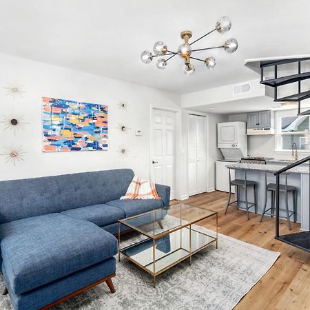Remodeled And New - Walk To Downtown Auburn Apartment Exterior photo