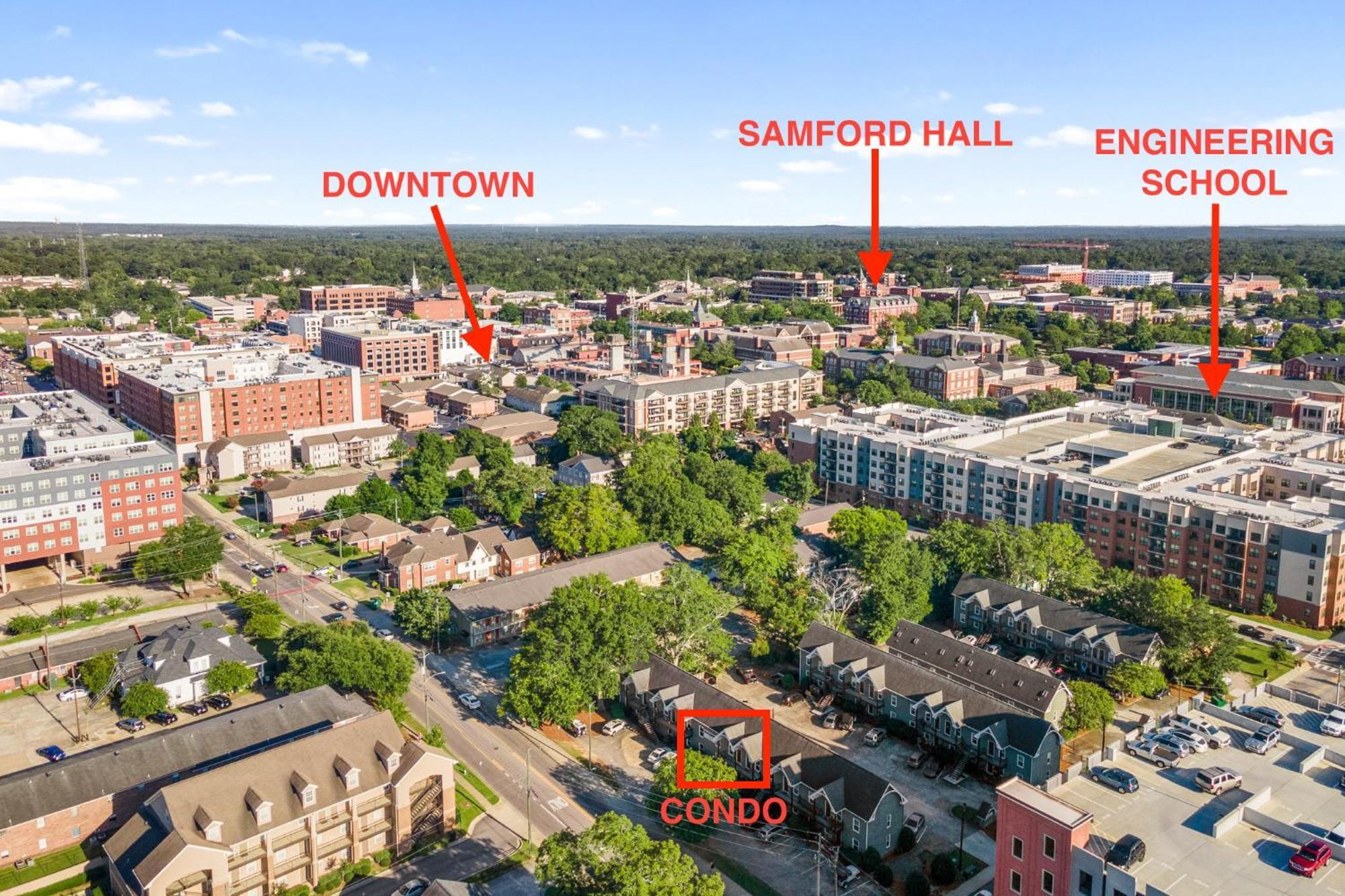 Remodeled And New - Walk To Downtown Auburn Apartment Exterior photo
